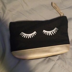 Ipsy makeup bag